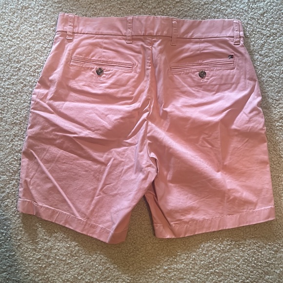 Tommy Hilfiger shorts - Picture 3 of 4